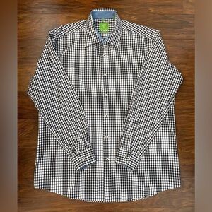 Forsyth of Canada Button Down Shirt Size L